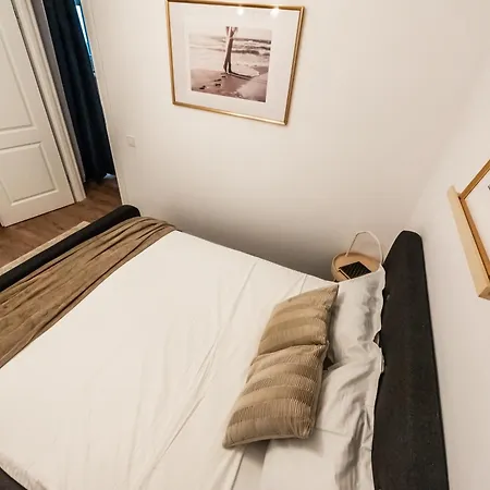 בוקרשט Central Residence Apartment 128 מראה חיצוני תמונה