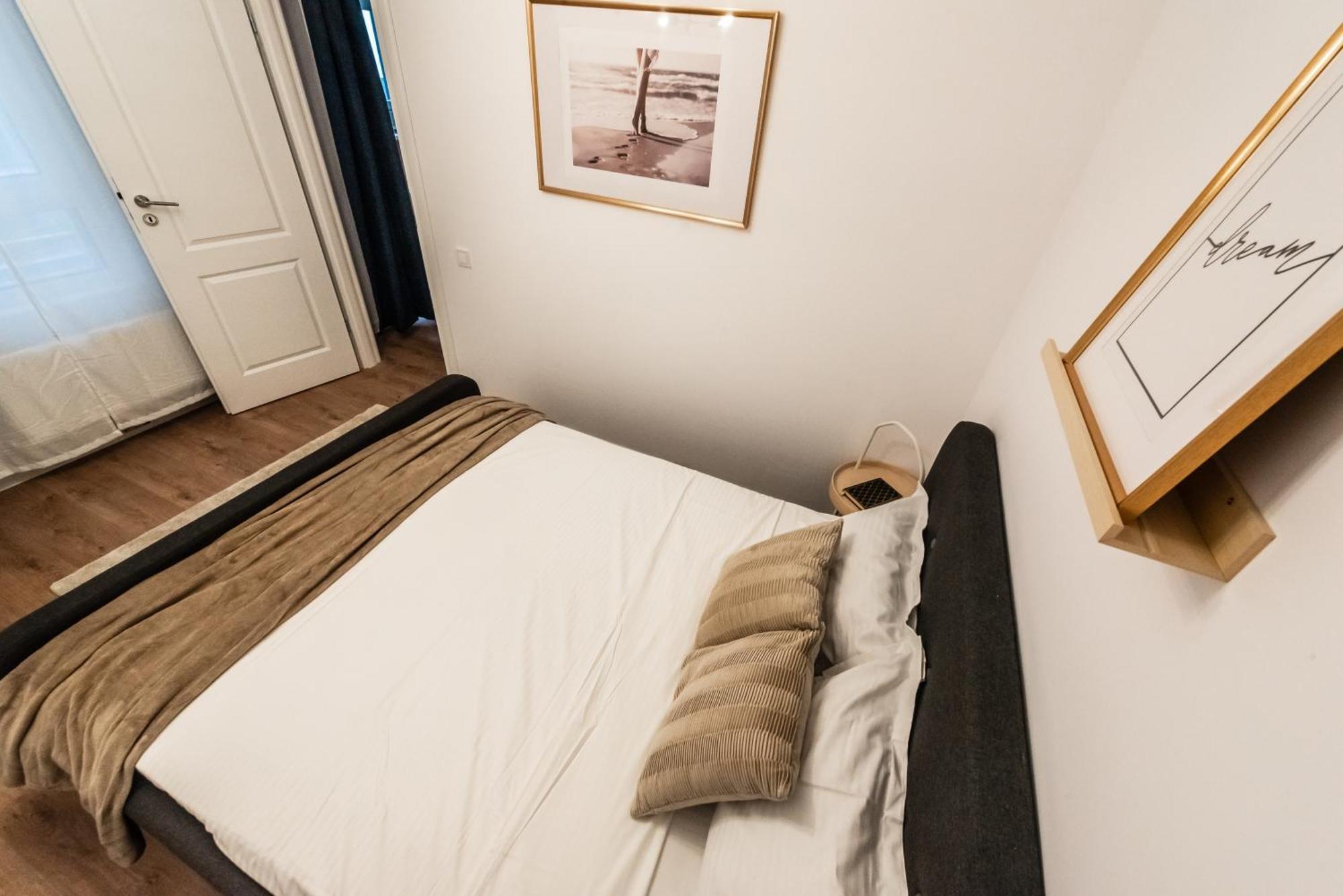 Apartamento 128 *